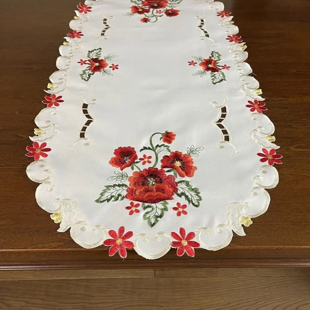 Traversa pentru masa centrală cu broderie frumoasă de maci în culoarea crem Lățime: 40 cm | Lungime: 160 cm