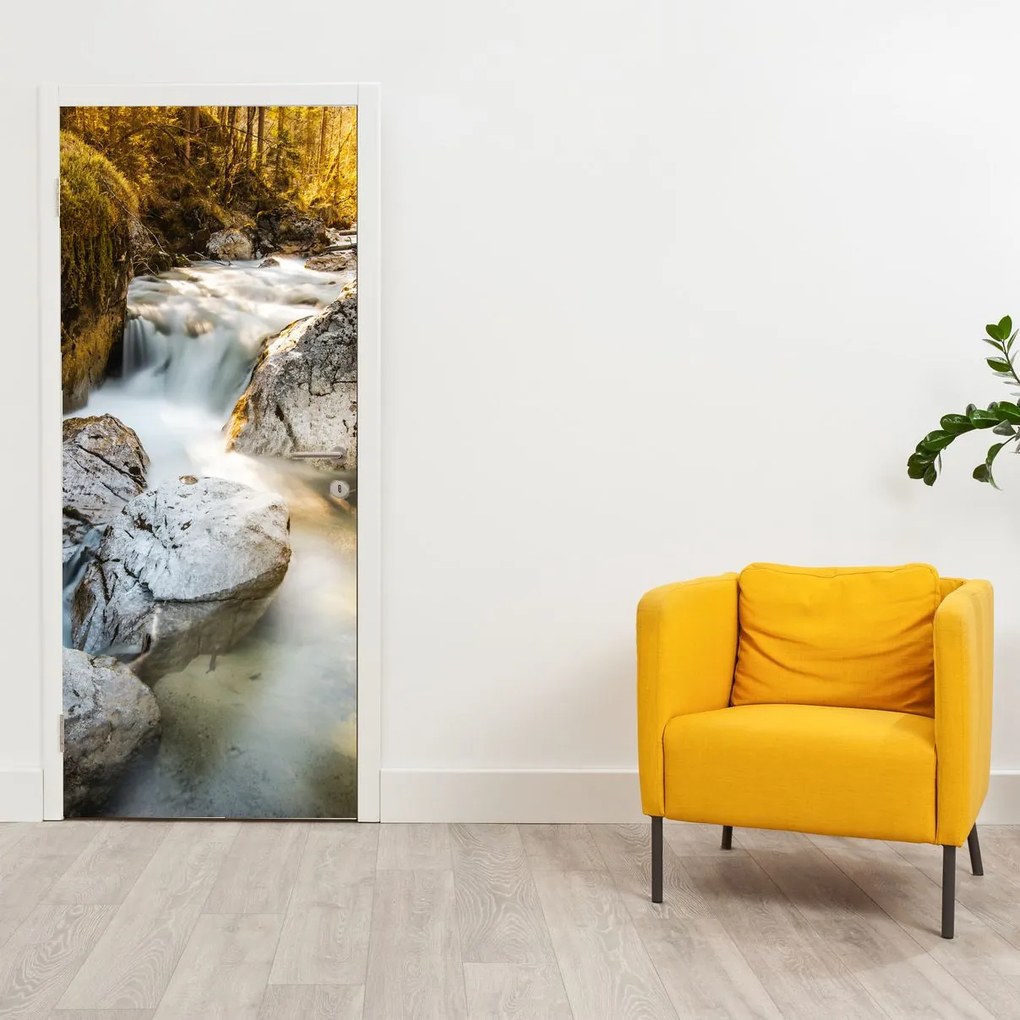 Fototapet pentru ușă - Pârâu de munte (95x205cm)