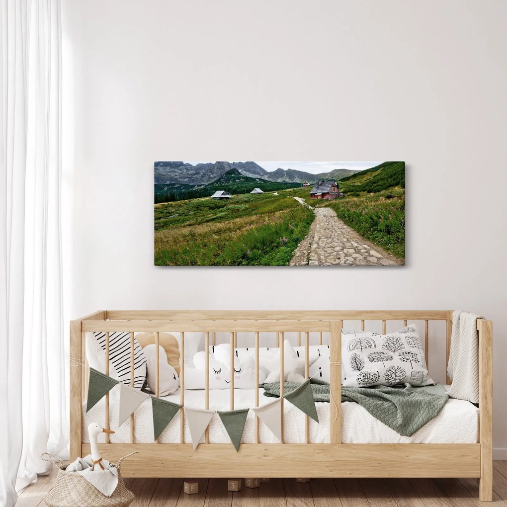 Tablou - Peisaj montan cu case (120x50 cm)