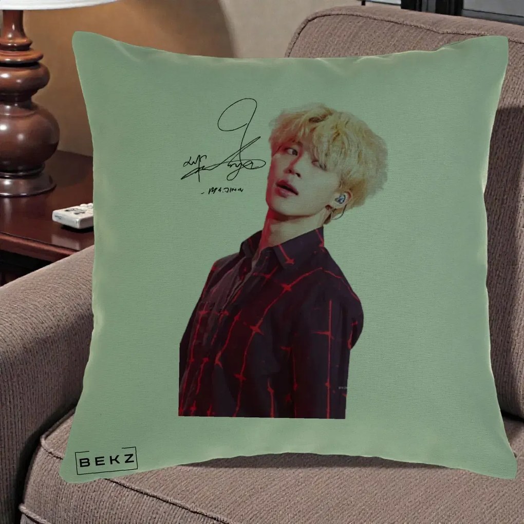 Perna Personalizata K-pop BTS Jimin Portret Artistic par Blond Autograf, 40x40 cm, Verde, Husa Detasabila, Perna Inclusa, BEKZ®