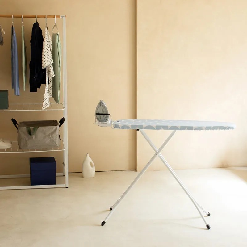 Masa de calcat Brabantia A 1005615, 110x30 cm, 7 pozitii reglare, Suport fier de calacat, Albastru deschis