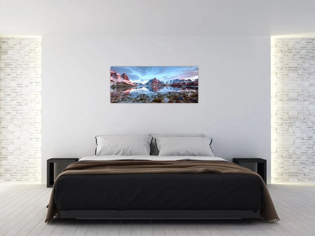 Tablou - Răsărit de soare deasupra Reine (120x50 cm)