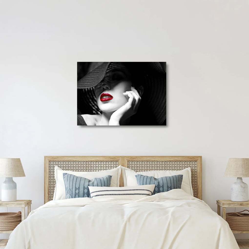 Tablou pe sticlă - Femeie cu pălărie (70x50 cm)