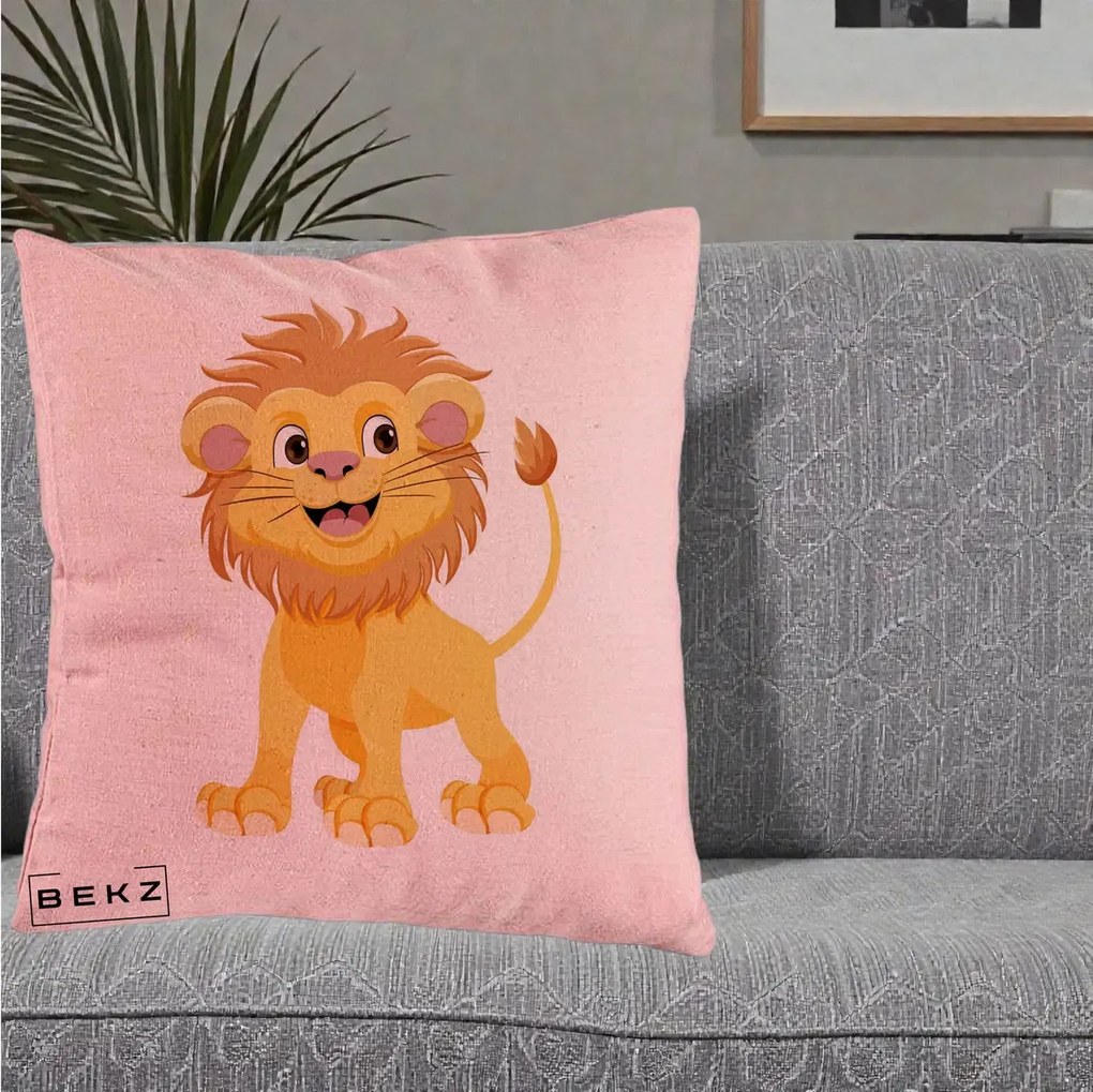 Perna Decorativa Pui de Leu Kawaii, 40x40 cm, Roz, Husa Detasabila, Perna Inclusa, BEKZ®