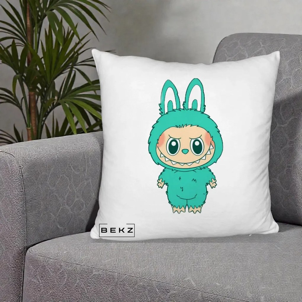 Perna Personalizata Labubu Turcoaz, 40x40 cm, Alb Pufos, Husa Detasabila, Perna Inclusa, BEKZ®