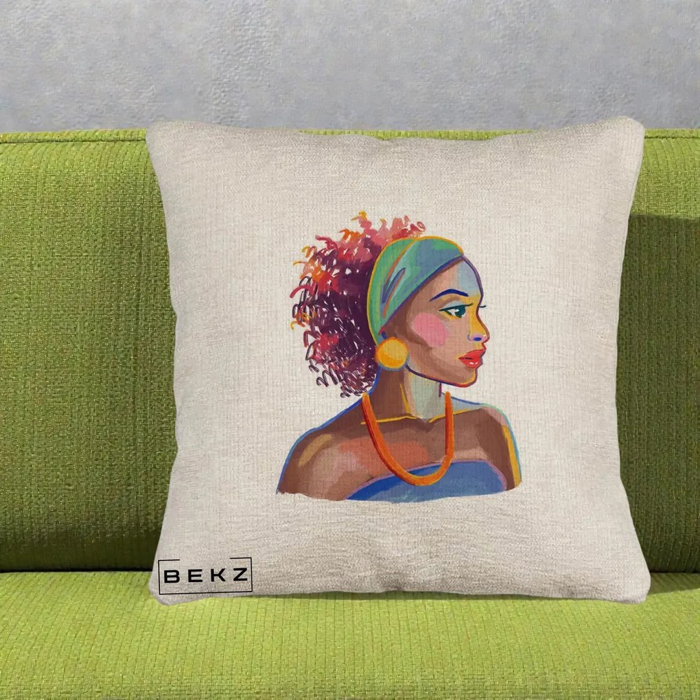Perna Decorativa Portret Femeie Urbana Acuarela, 40x40 cm, Bej Canapea, Husa Detasabila, Perna Inclusa, BEKZ®