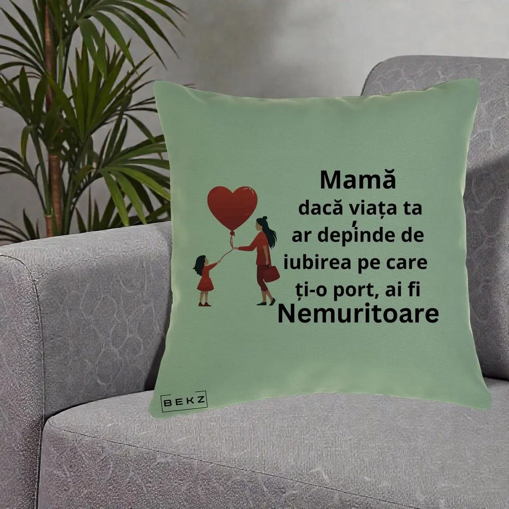 Cadou pentru Mama - Perna Personalizata Mama Nemuritoare cu Bebelus Kawaii, 40x40 cm, Verde, Husa Detasabila, Perna Inclusa, BEKZ®