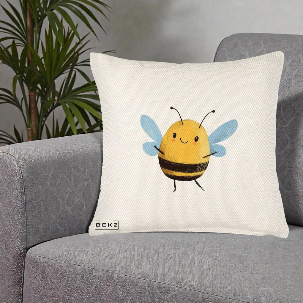Perna Decorativa Buburuza pe Trifoi cu Patru Foi, 40x40 cm, Crem Reliefat, Husa Detasabila, Perna Inclusa, BEKZ®