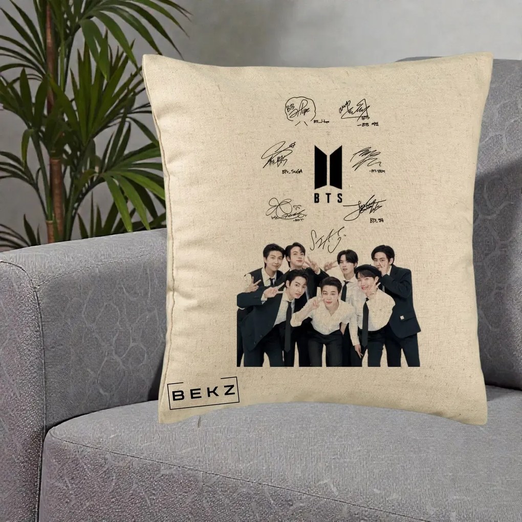 Perna Personalizata K-pop BTS Autografe Toti Membrii cu Fotografie, 40x40 cm, Bej, Husa Detasabila, Perna Inclusa, BEKZ®