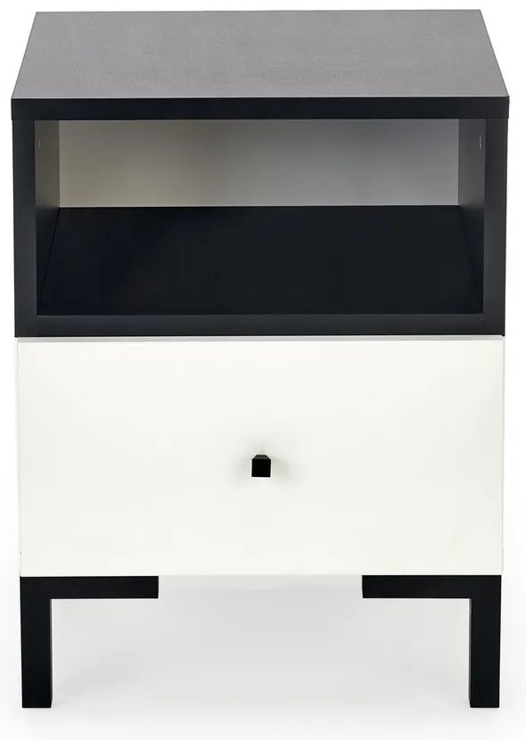 Noptiera Silvia, neagra