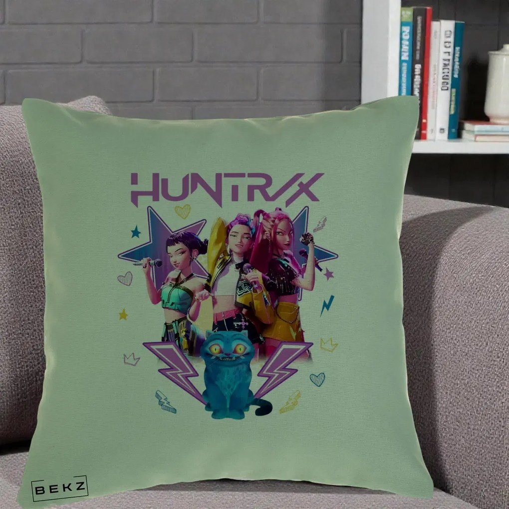 Perna Personalizata K-pop HUNTRX Trio 3D cu Pisica Fulgere, 40x40 cm, Verde, Husa Detasabila, Perna Inclusa, BEKZ®