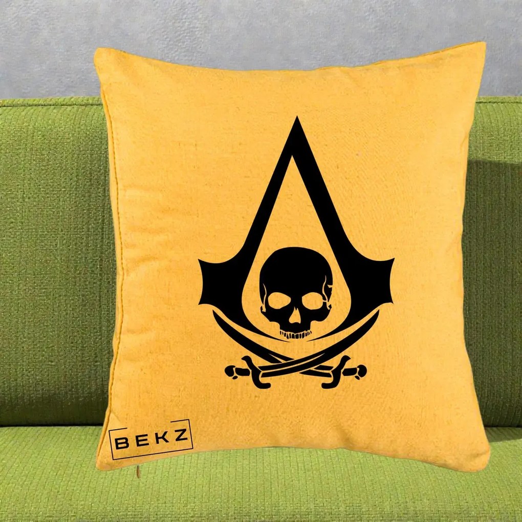 Perna Personalizata Assassin's Creed Black Flag Skull, 40x40 cm, Galben, Husa Detasabila, Perna Inclusa, BEKZ®