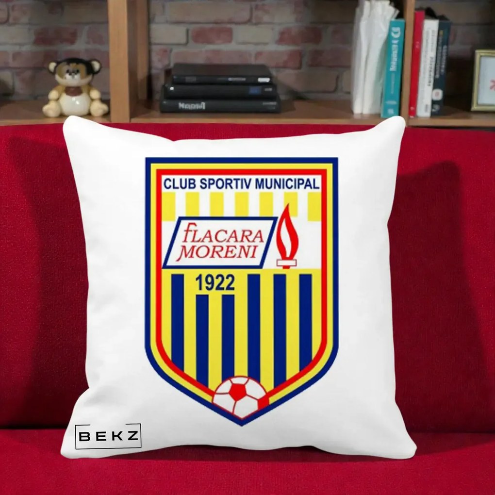 Perna Personalizata CSM Flacara Moreni 1922 Fotbal, 40x40 cm, Alba Mata, Husa Detasabila, Perna Inclusa, BEKZ®