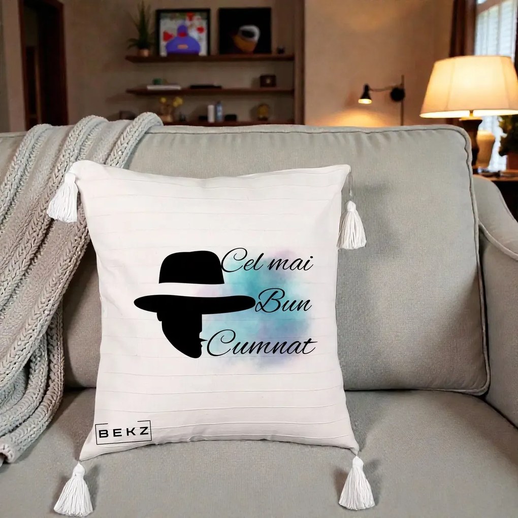 Cadou pentru Cumnat - Perna Personalizata Cel mai Bun Cumnat cu Silueta Palarie si Pete Teal-Roz, 40x40 cm, Bej cu Franjuri, Husa Detasabila, Perna Inclusa, BEKZ®