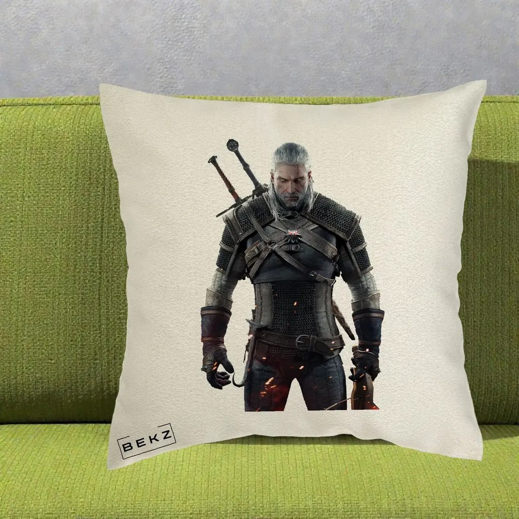 Perna Personalizata The Witcher Geralt of Rivia Portret, 40x40 cm, Ecru, Husa Detasabila, Perna Inclusa, BEKZ®
