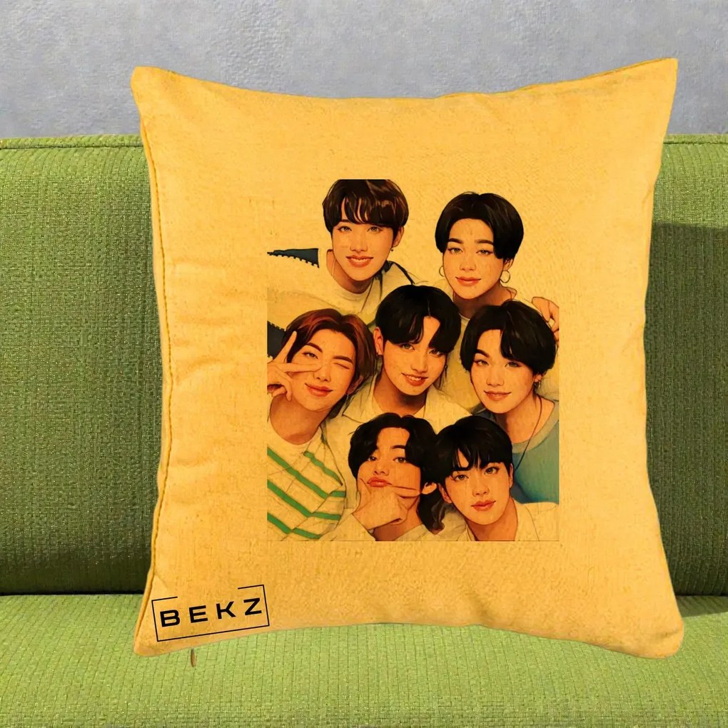 Perna Personalizata K-pop BTS Bangtan Boys Portret Grup Fanart, 40x40 cm, Galben, Husa Detasabila, Perna Inclusa, BEKZ®