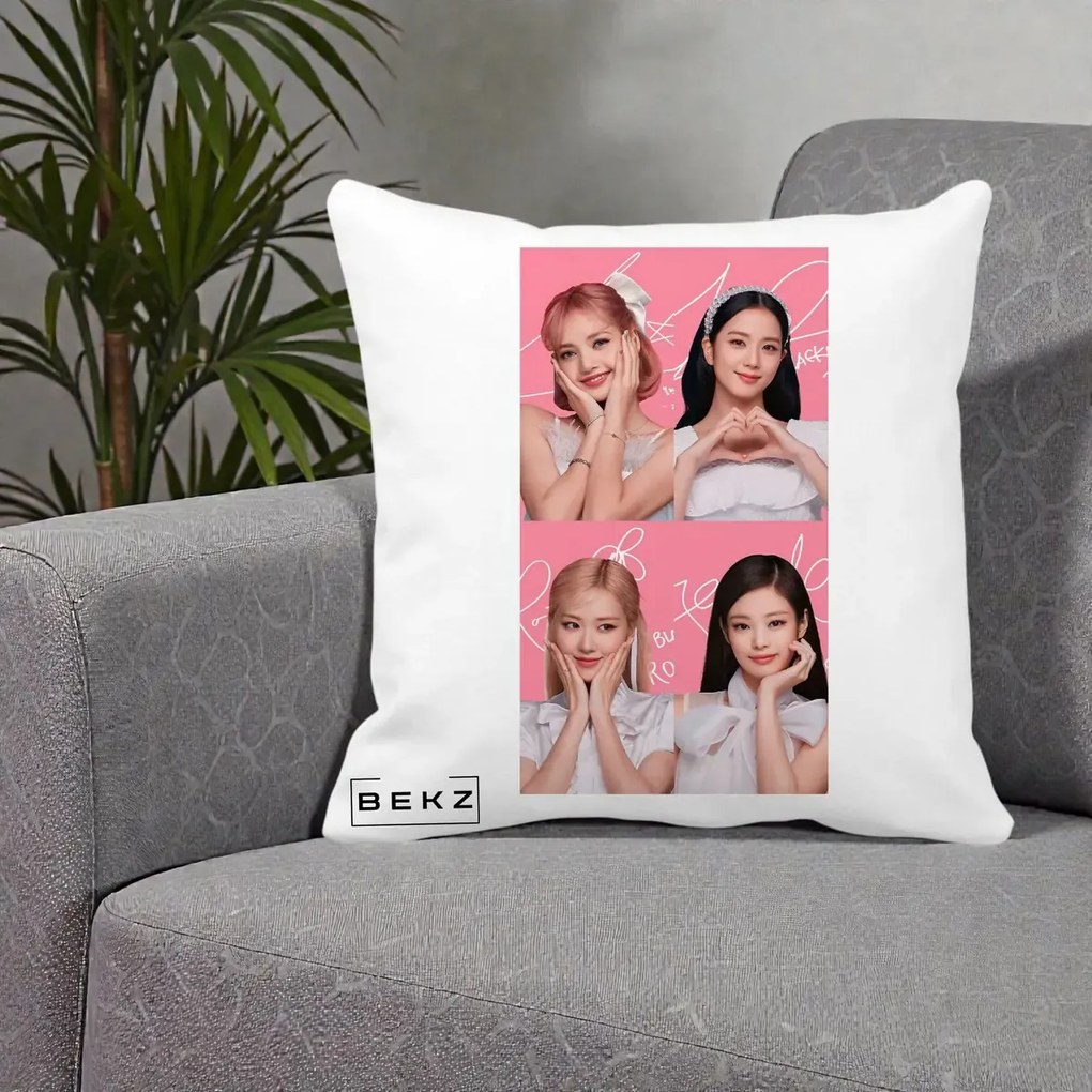 Perna Personalizata K-pop BLACKPINK Colaj Roz, 40x40 cm, Alba Mata, Husa Detasabila, Perna Inclusa, BEKZ®