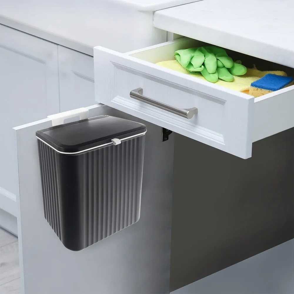 Coș de gunoi negru din plastic 13 l – Orion