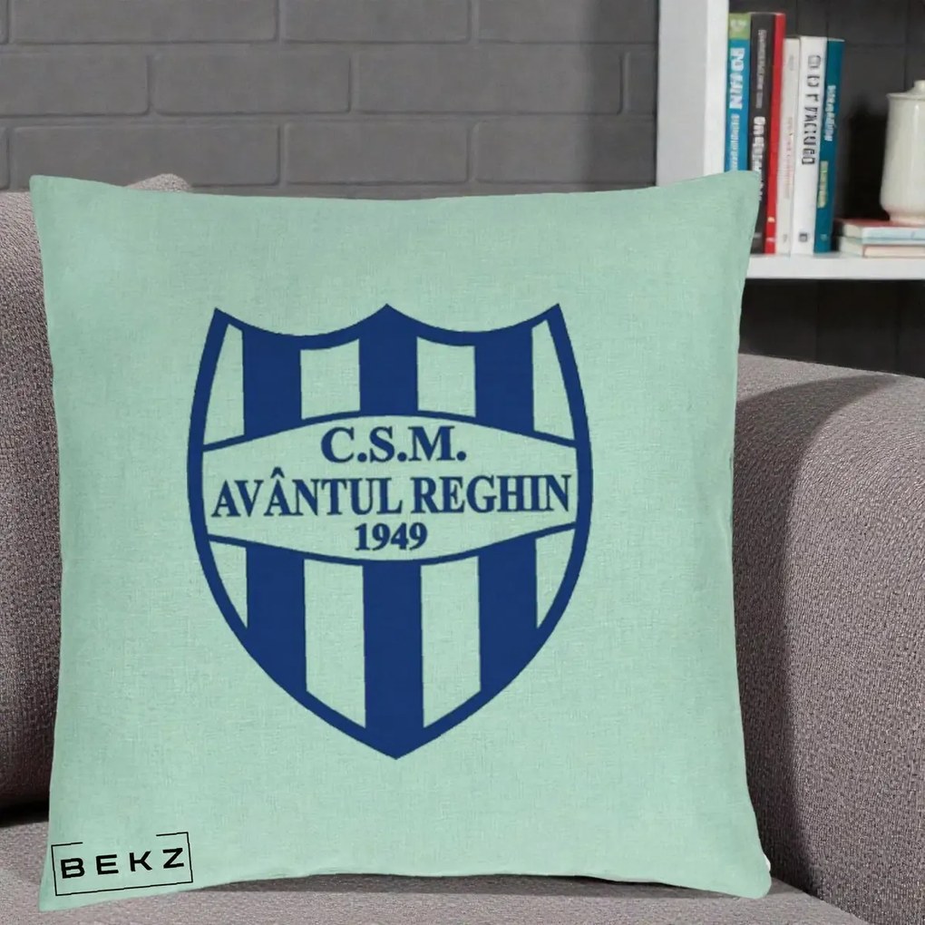 Perna Personalizata CSM Avantul Reghin 1949, 40x40 cm, Verde Menta, Husa Detasabila, Perna Inclusa, BEKZ®