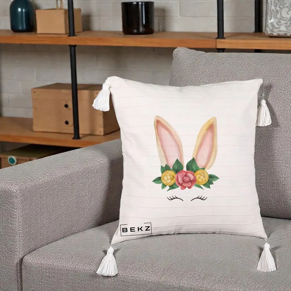 Perna Decorativa Iepuras Flori Urechi Pastelui, 40x40 cm, Bej cu Franjuri, Husa Detasabila, Perna Inclusa, BEKZ®