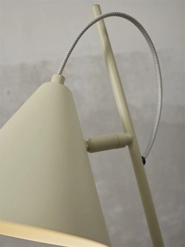 Veioza/Lampa de masa din metal Lisbon soft green