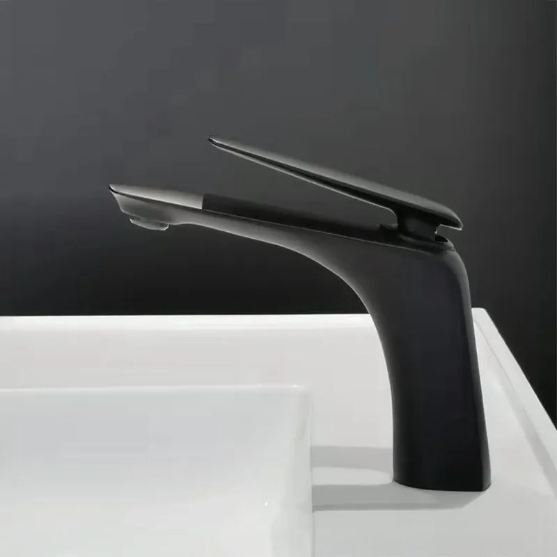 Baterie pentru baie Rea Jager Black low