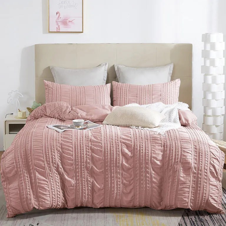 Lenjerie de pat din microfibră creponată NELLA pudră