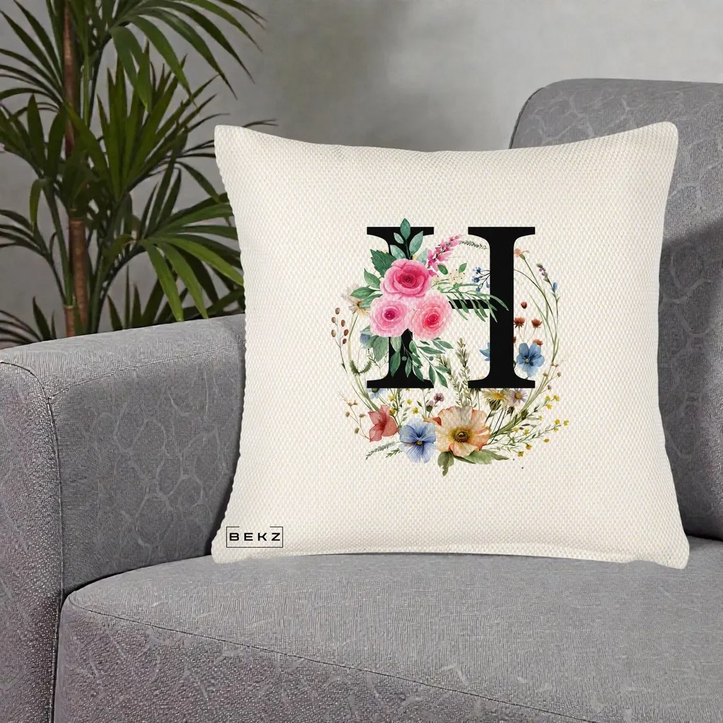 Cadou Personalizat - Perna Personalizata Monogram Litera H cu Flori Acuarela, 40x40 cm, Crem Reliefat, Husa Detasabila, Perna Inclusa, BEKZ®