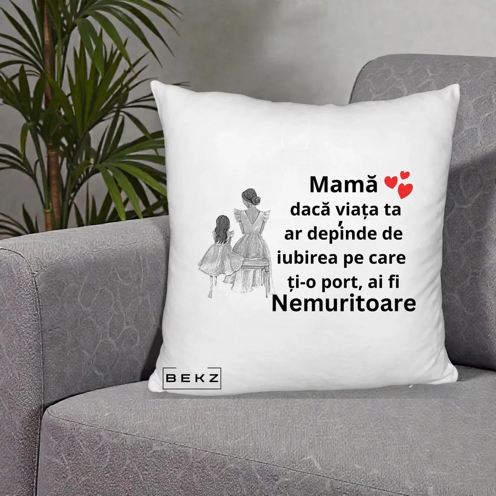 Cadou pentru Mama - Perna Personalizata Mama Nemuritoare Line Art, 40x40 cm, Alb Pufos, Husa Detasabila, Perna Inclusa, BEKZ®