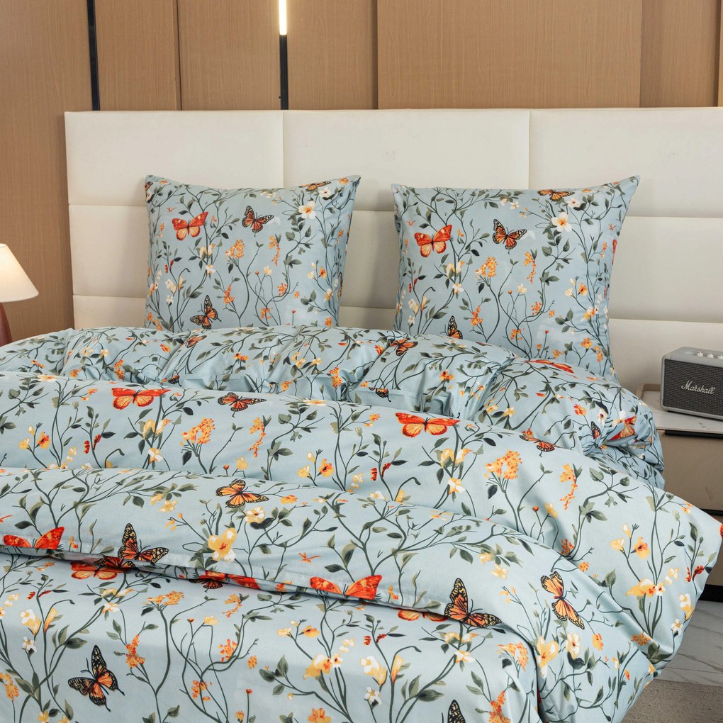 Lenjerie de pat din microfibra MONARCH WINGS albastru deschis Dimensiune lenjerie de pat: 70 x 90 cm | 140 x 220 cm