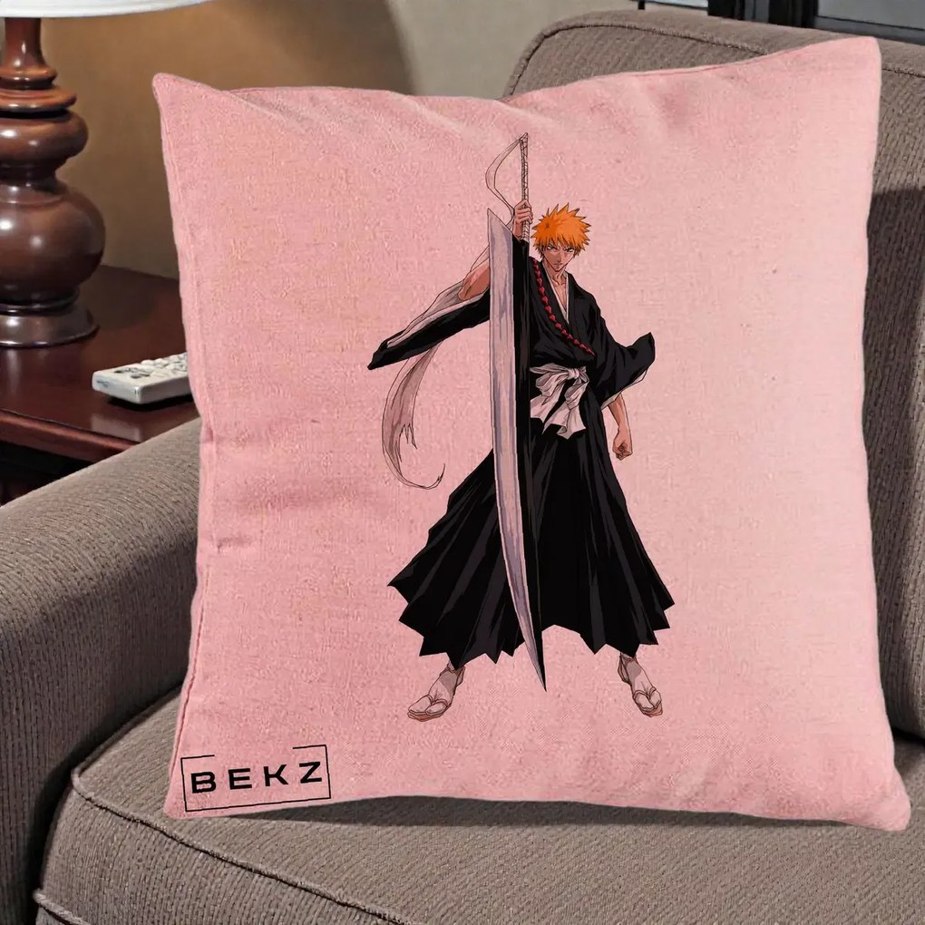Perna Personalizata Bleach Ichigo Kurosaki Zangetsu, 40x40 cm, Roz, Husa Detasabila, Perna Inclusa, BEKZ®