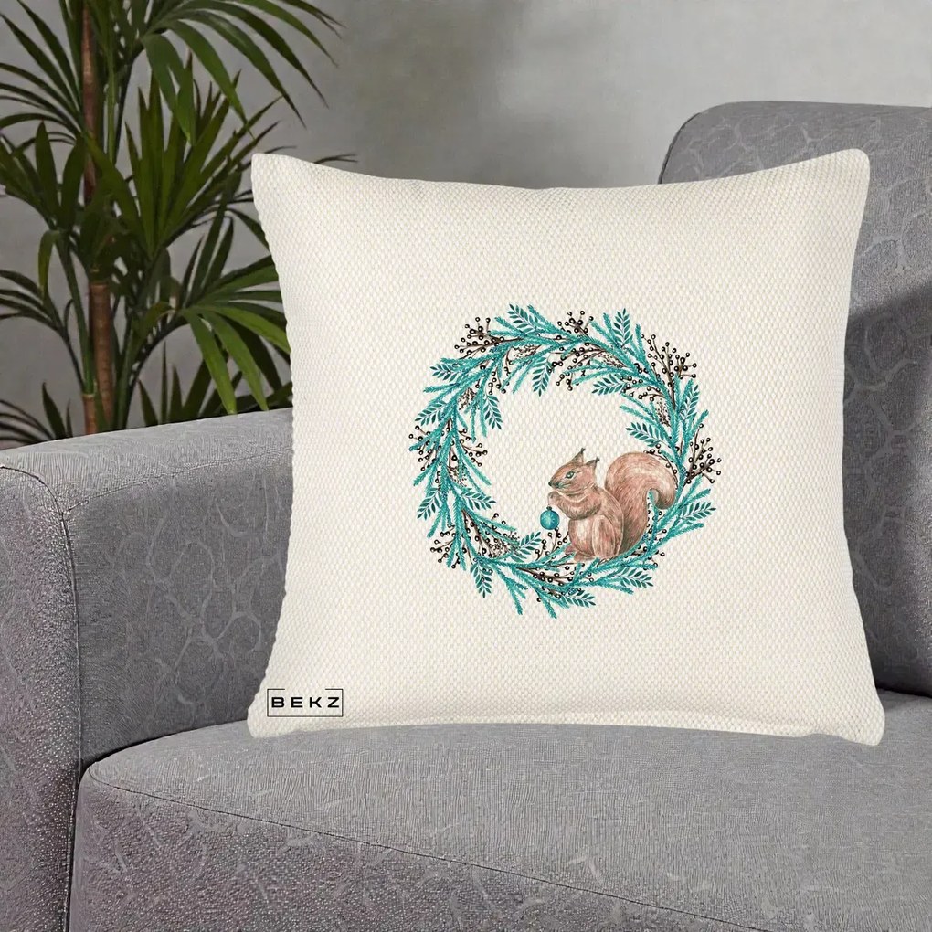 Perna Decorativa Coroana Turcoaz cu Veverita, 40x40 cm, Crem Reliefat, Husa Detasabila, Perna Inclusa, BEKZ®