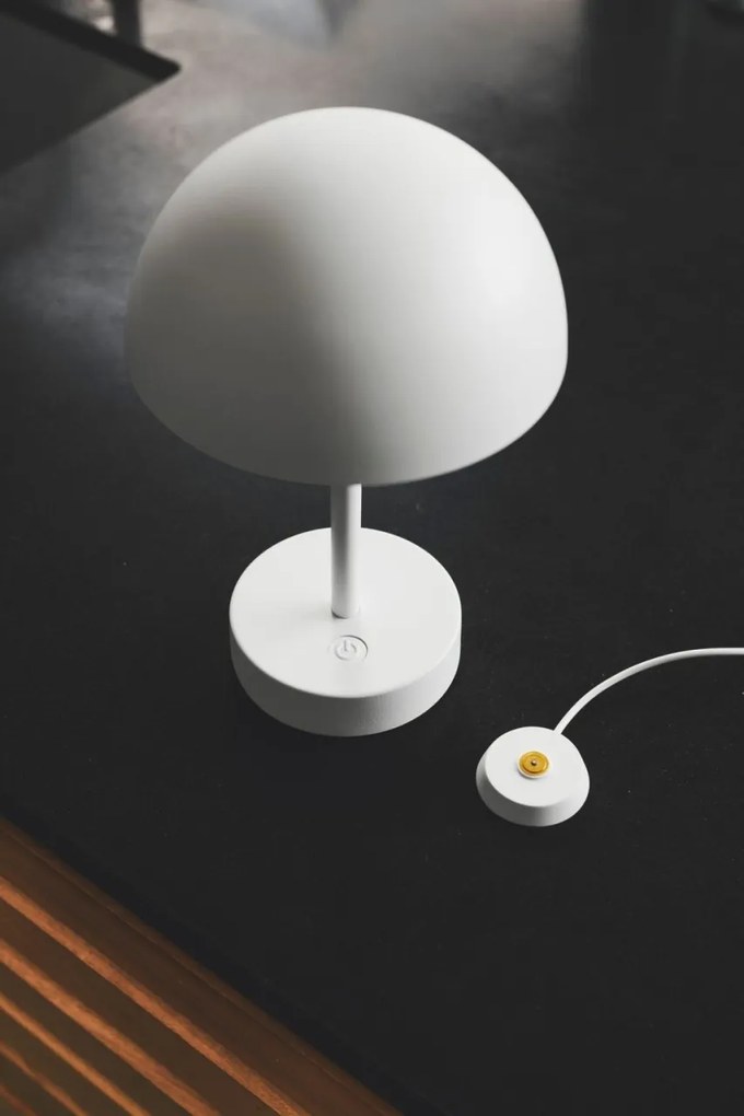 Veioza LED portabila de exterior design nordic IP44 Ellen To-Go Battery alb