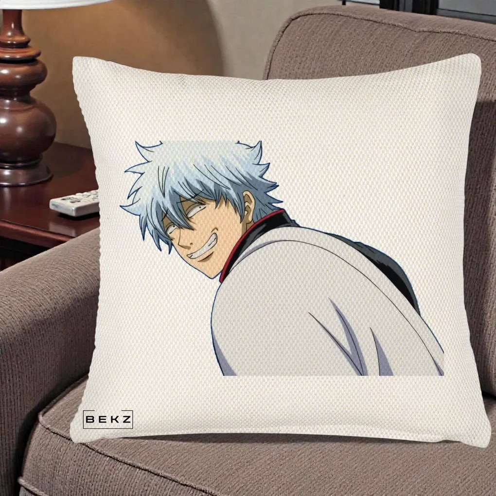 Perna Personalizata Gintama Gintoki Portret cu Zambet, 40x40 cm, Crem Reliefat, Husa Detasabila, Perna Inclusa, BEKZ®