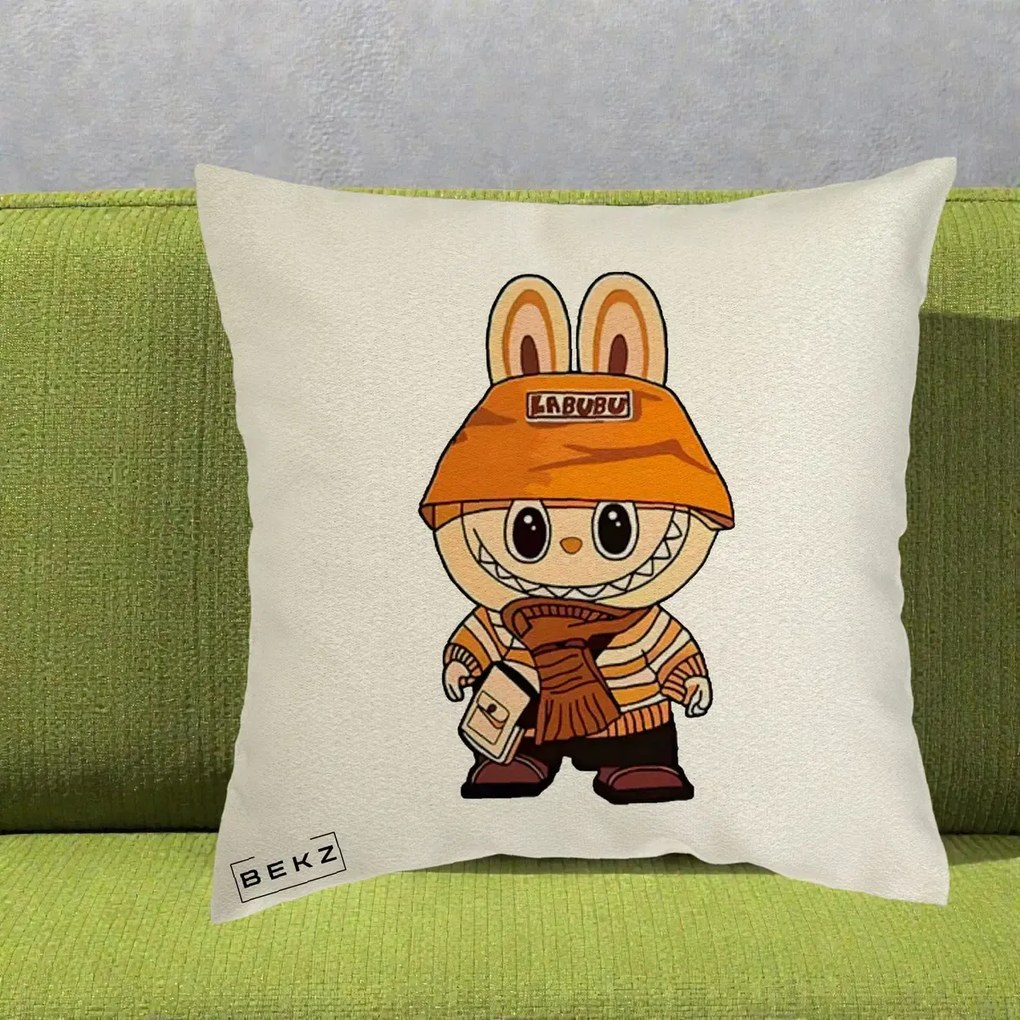 Perna Personalizata Labubu Streetwear Portocaliu, 40x40 cm, Ecru, Husa Detasabila, Perna Inclusa, BEKZ®