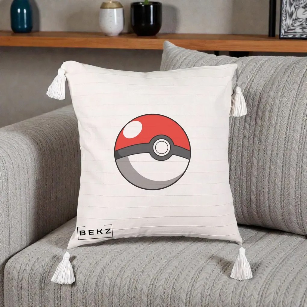 Perna Personalizata Pokeball Rosie, 40x40 cm, Bej cu Franjuri, Husa Detasabila, Perna Inclusa, BEKZ®