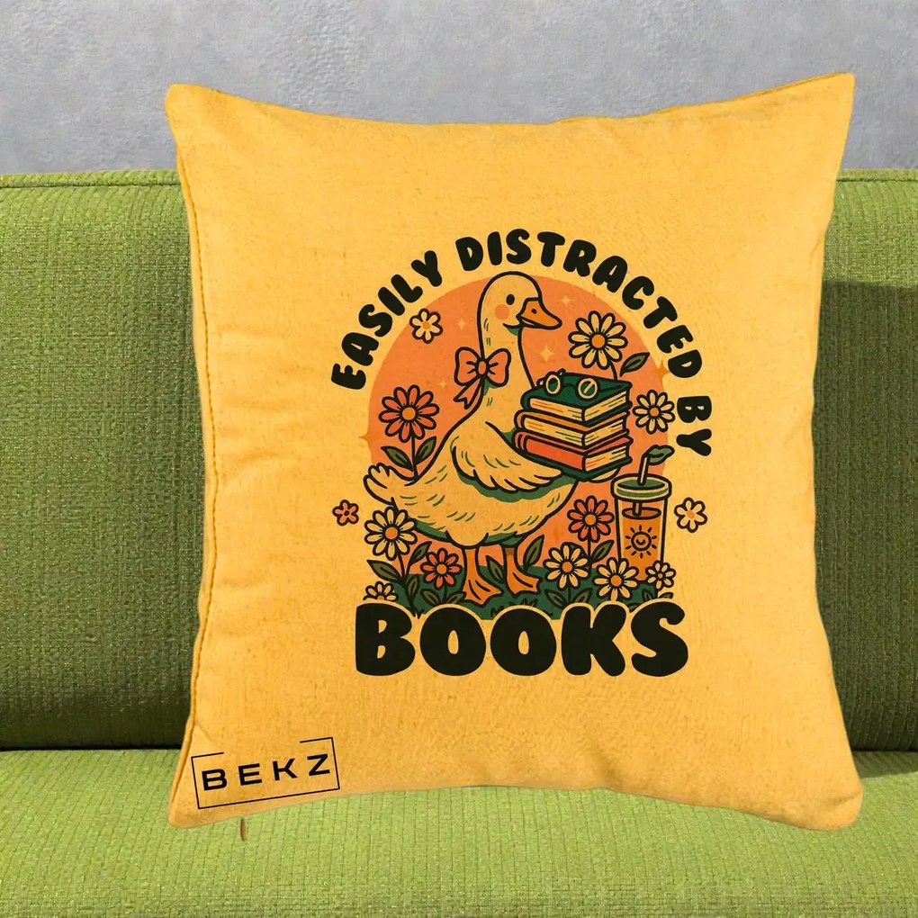 Perna Personalizata Easily Distracted by Books, 40x40 cm, Galben, Husa Detasabila, Perna Inclusa, BEKZ®