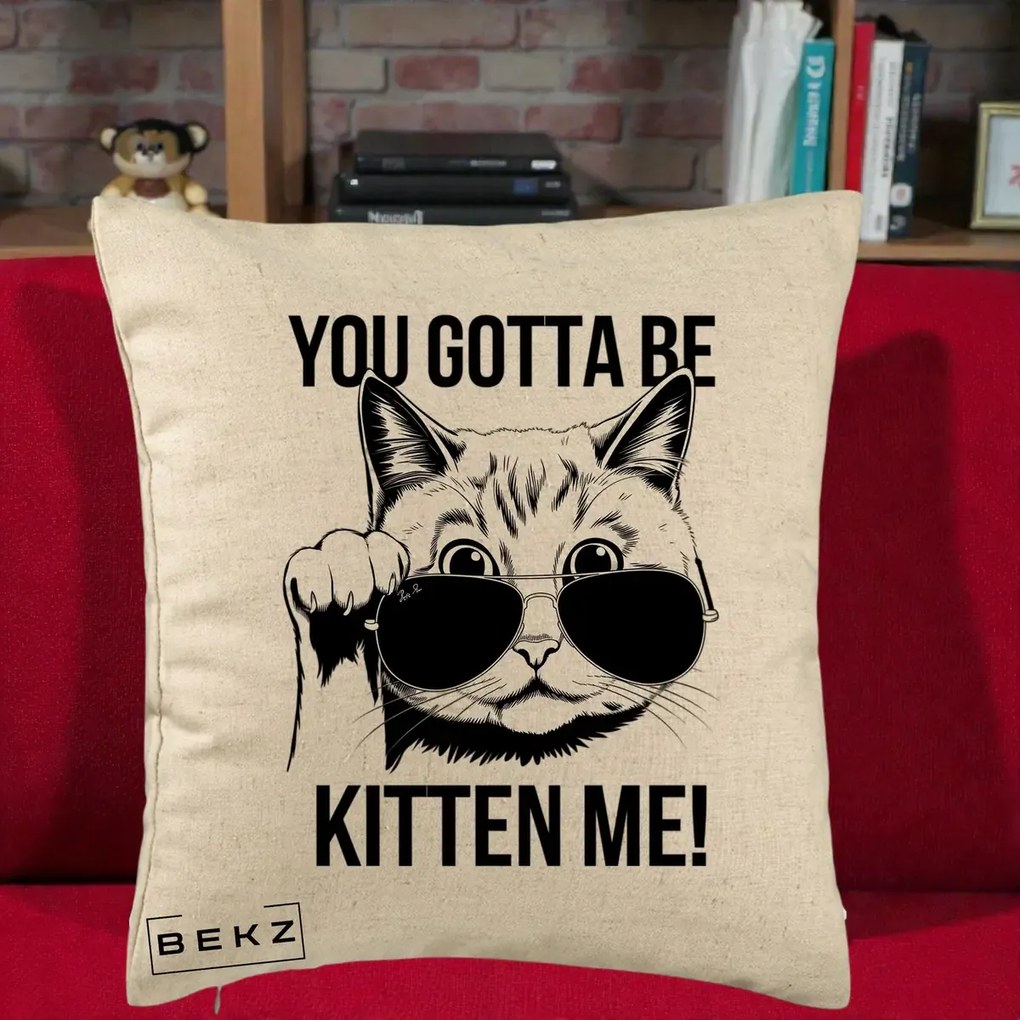 Perna Decorativa You Gotta Be Kitten Me!, 40x40 cm, Bej, Husa Detasabila, Perna Inclusa, BEKZ®