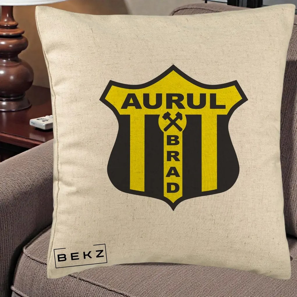 Perna Personalizata Aurul Brad Fotbal, 40x40 cm, Bej, Husa Detasabila, Perna Inclusa, BEKZ®