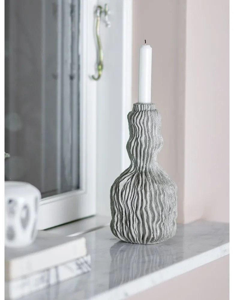 Sfeșnic din polirășină Briar – Bloomingville