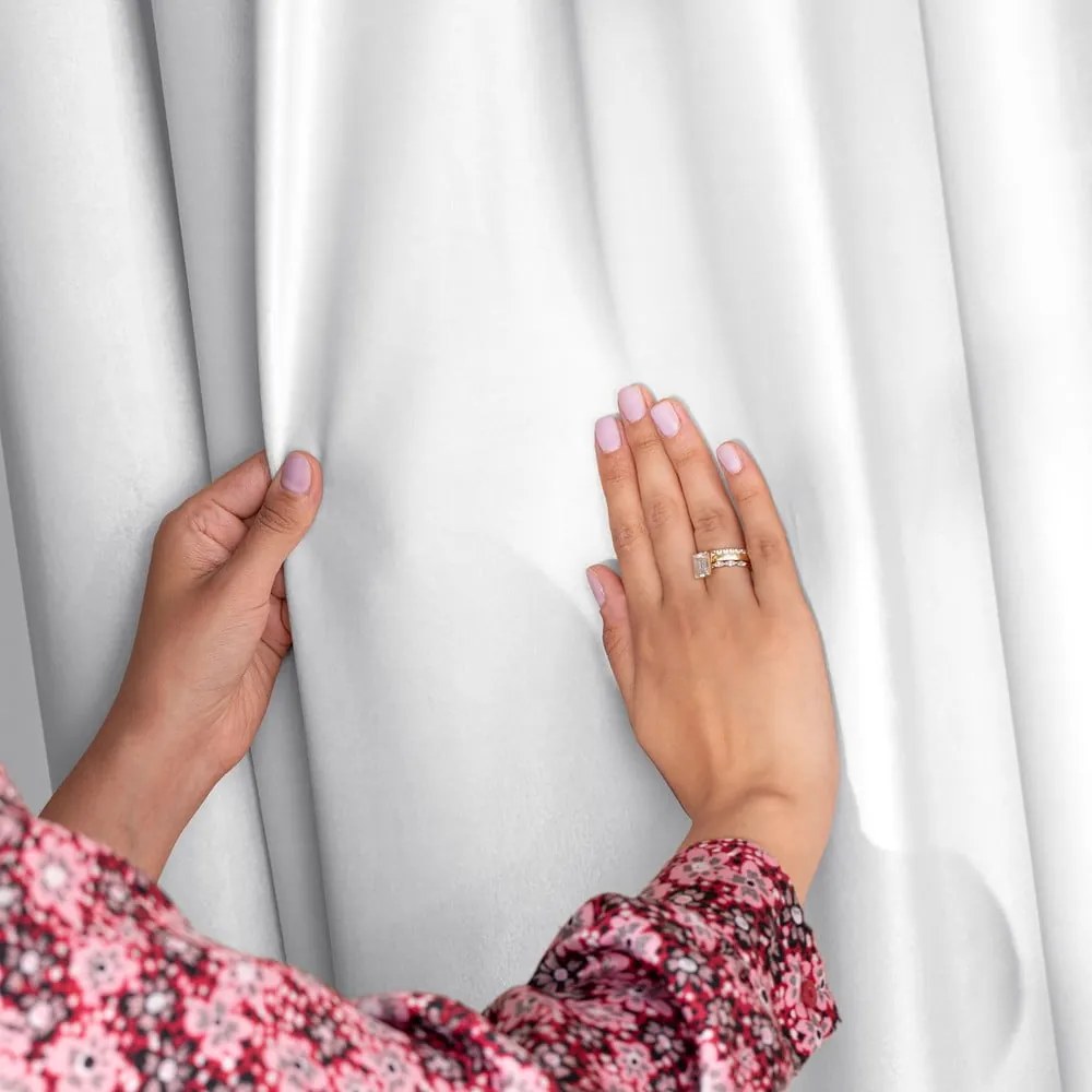 Draperie albă dimout (semi-opacă) din catifea 140x245 cm Pleat – Restilo