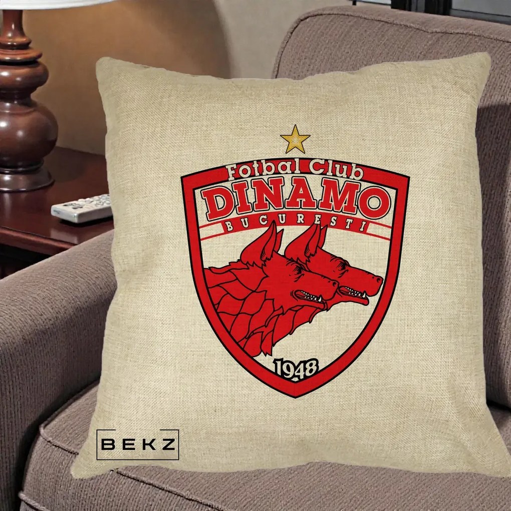 Perna Personalizata FC Dinamo Bucuresti 1948 Fotbal, 40x40 cm, Crem, Husa Detasabila, Perna Inclusa, BEKZ®