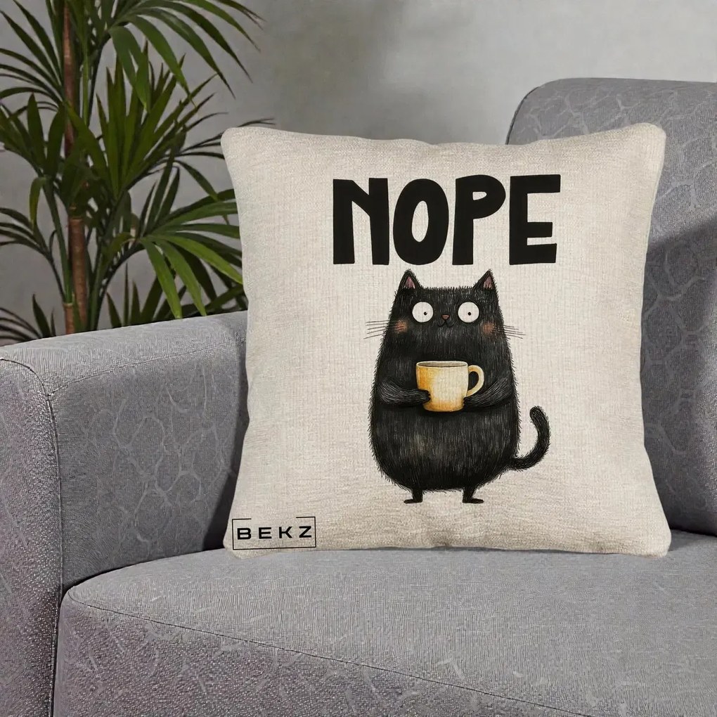 Perna Decorativa NOPE Pisica Neagra Cafea, 40x40 cm, Bej Canapea, Husa Detasabila, Perna Inclusa, BEKZ®