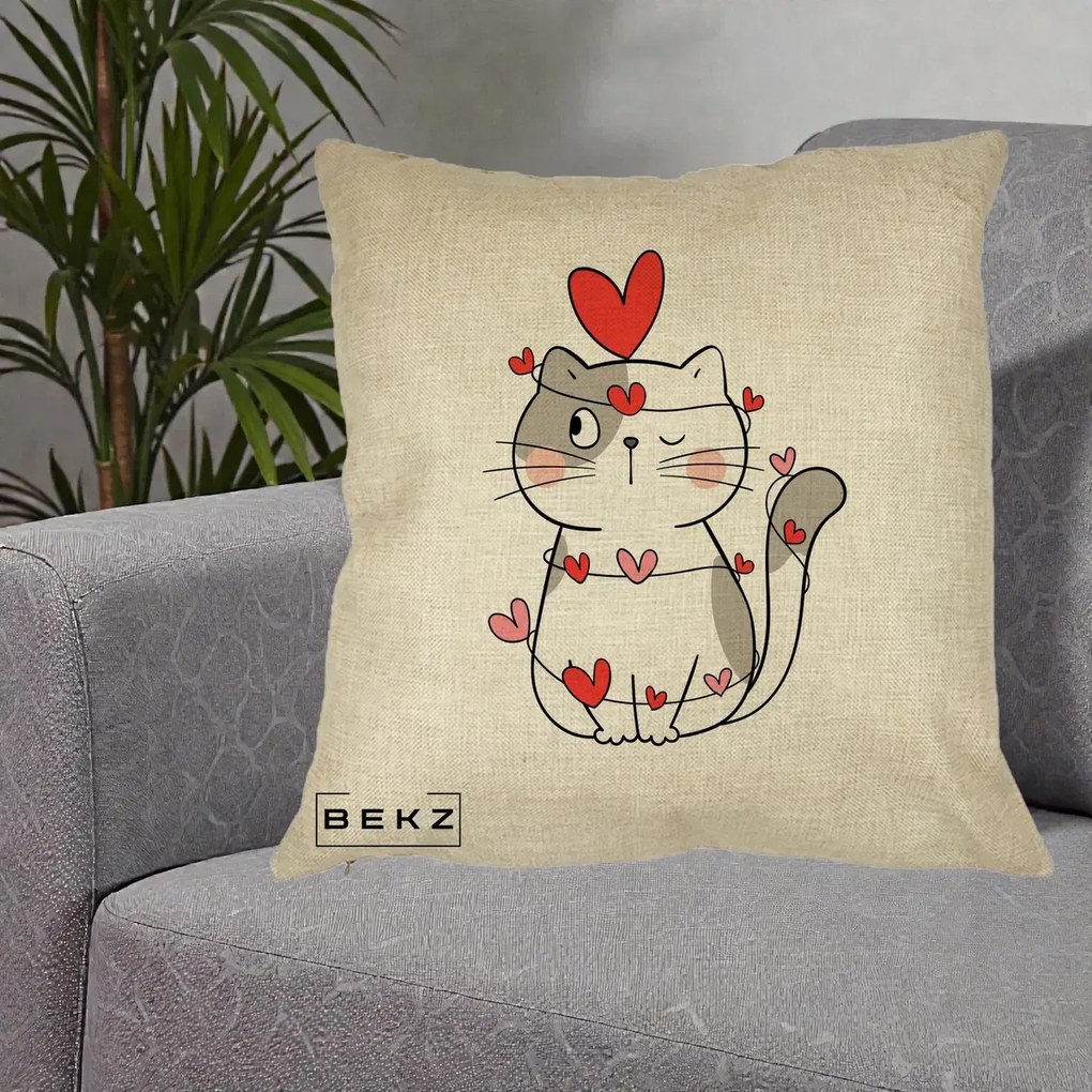 Perna Decorativa Pisica Kawaii cu Inimi, 40x40 cm, Crem, Husa Detasabila, Perna Inclusa, BEKZ®