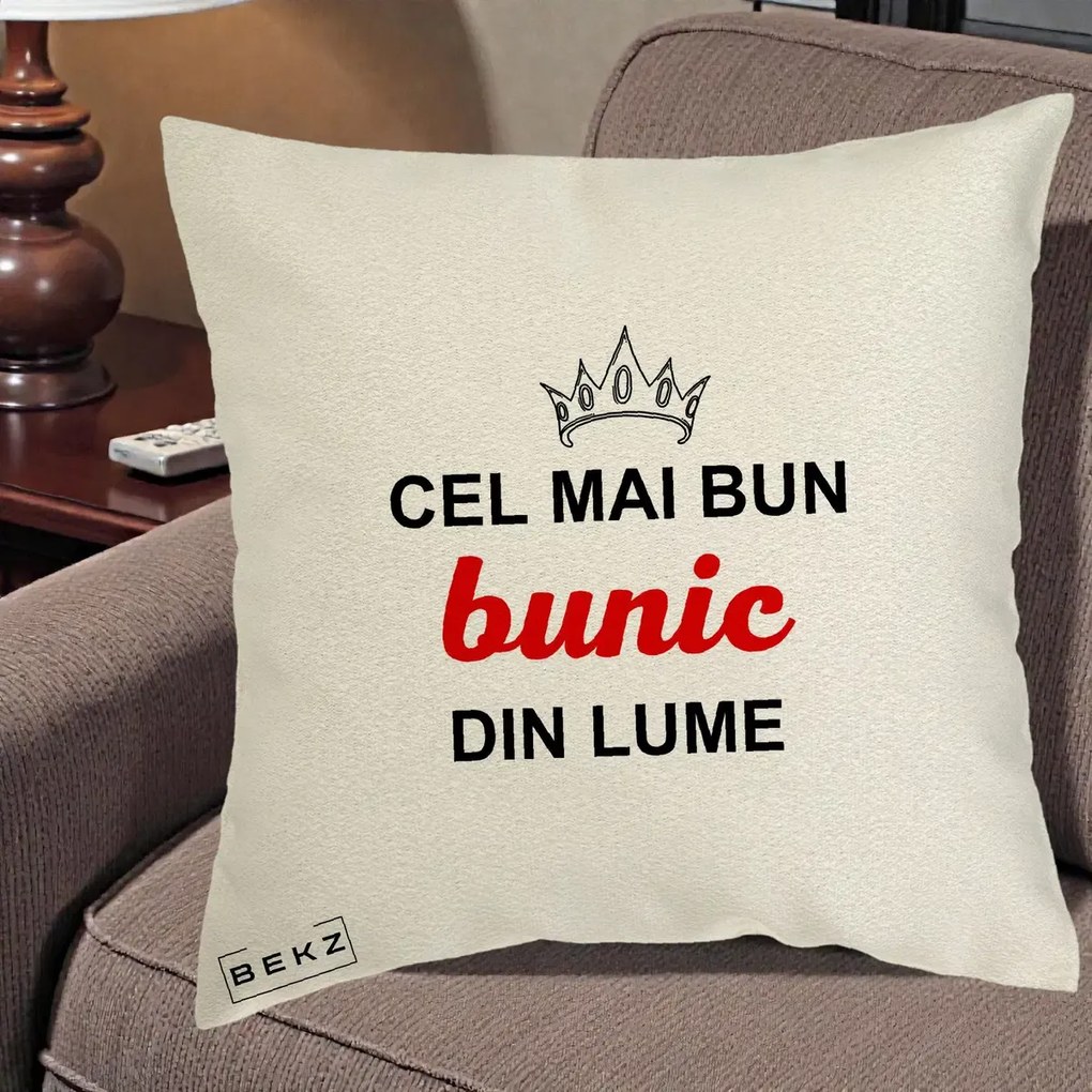 Cadou pentru Bunic - Perna Personalizata Cel Mai Bun Bunic Din Lume Coroana Rosu, 40x40 cm, Ecru, Husa Detasabila, Perna Inclusa, BEKZ®