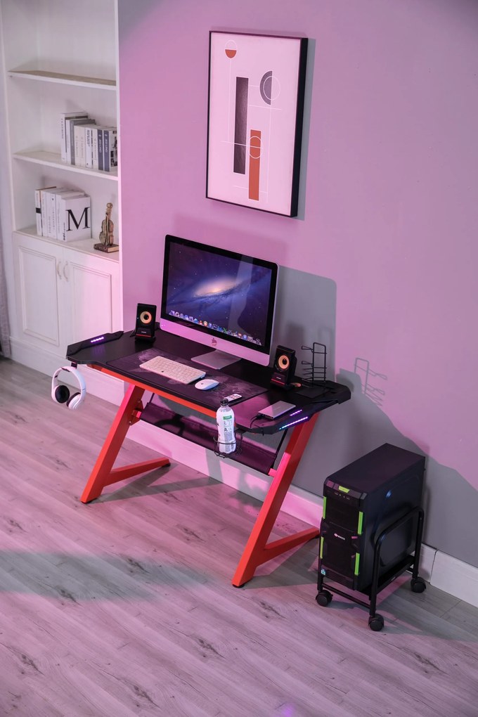 Birou gaming SIG 01R, sistem iluminare LED, bază metalică în formă de Z, picioare reglabile, 120x60x76 cm