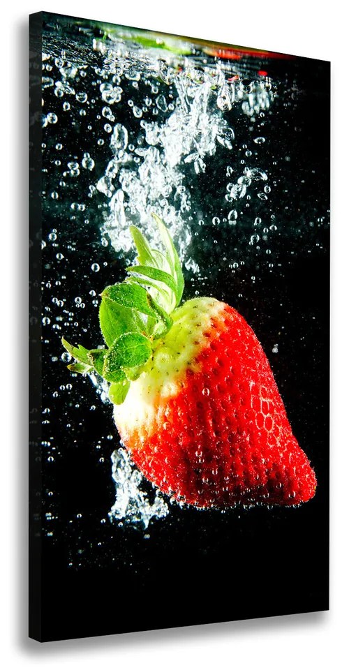 Tablou pe pânză canvas Strawberry sub apa