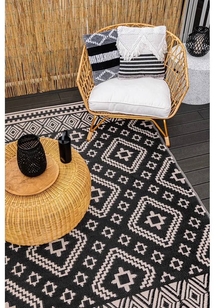 Pernă pentru exterior din plastic reciclat Green Decore Hobart, 45 x 45 cm