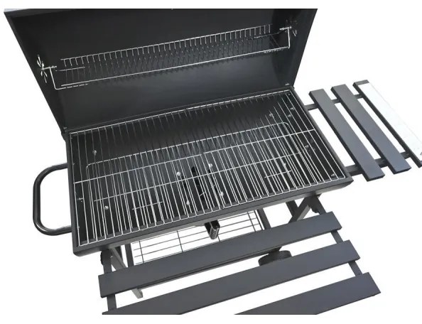 Grătar pe cărbune, negru