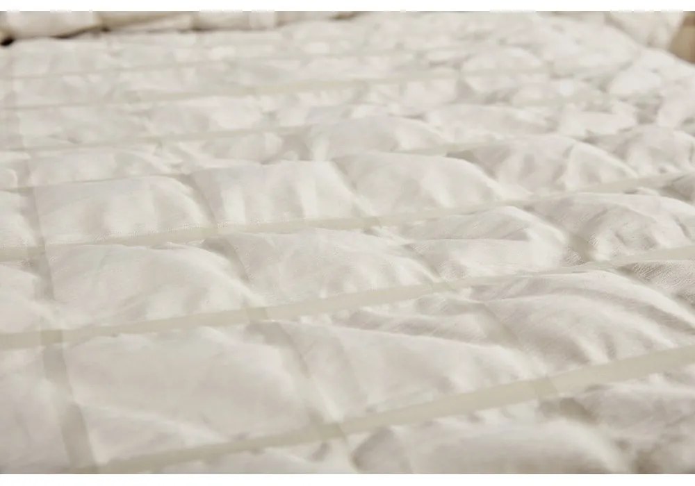 Lenjerie de pat bej din țesătură crep pentru pat de o persoană 140x200 cm Naomi – My House